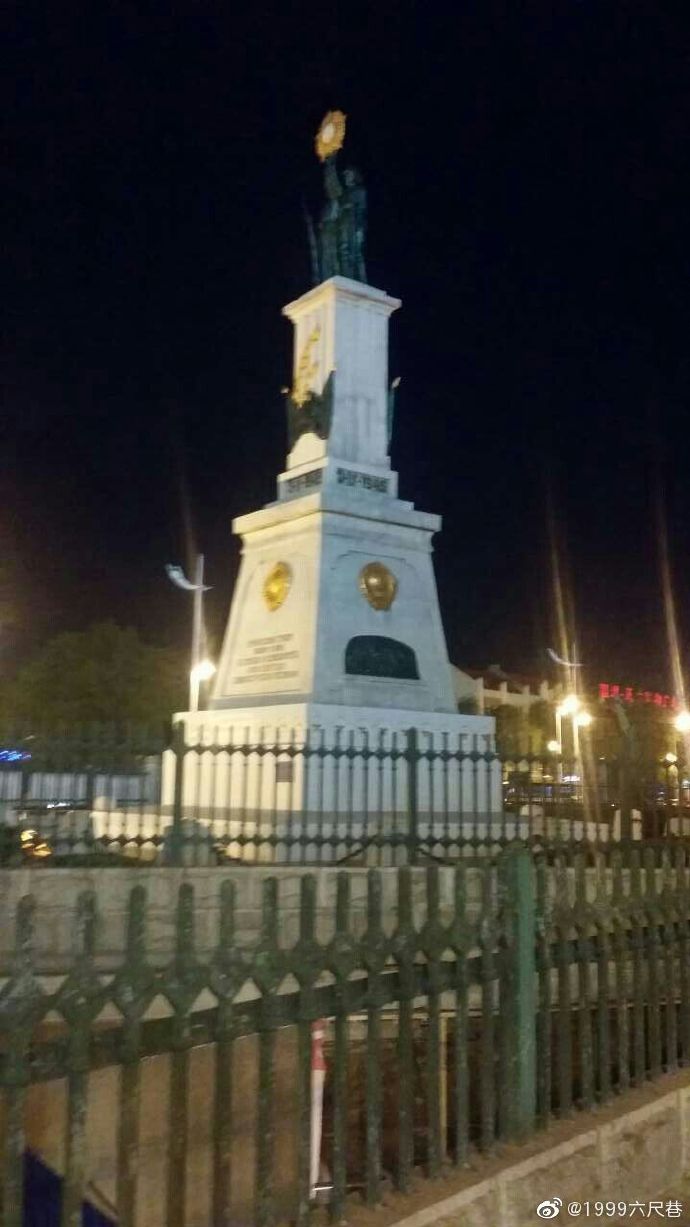 喜忧参半2.jpg